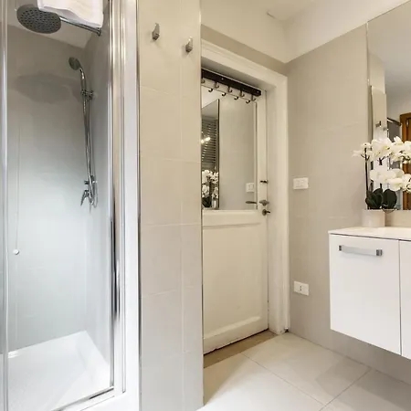 Charming Apartment On The Grand Canal R&R Venice Exterior photo